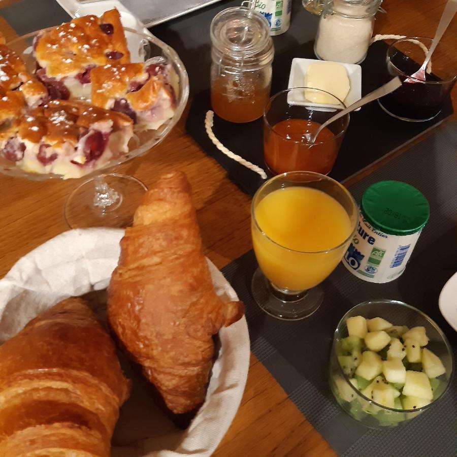 La Cle Du Puy Bed & Breakfast Cabariot Eksteriør bilde